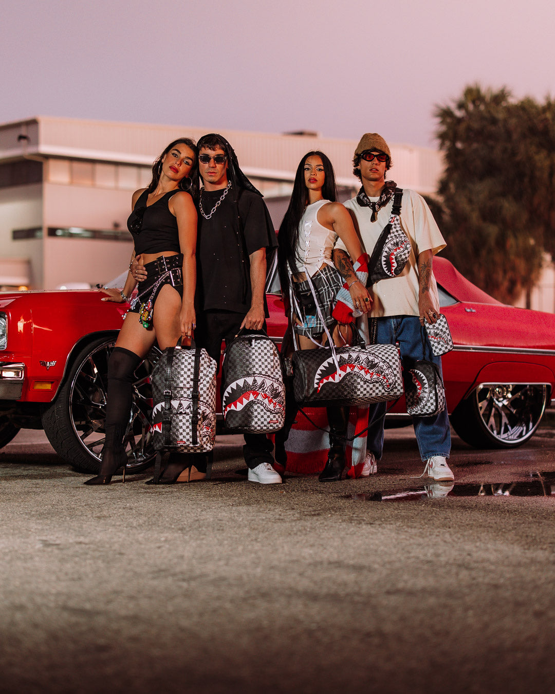 SCRIBBLE DRIBBLE CHECK POUCH